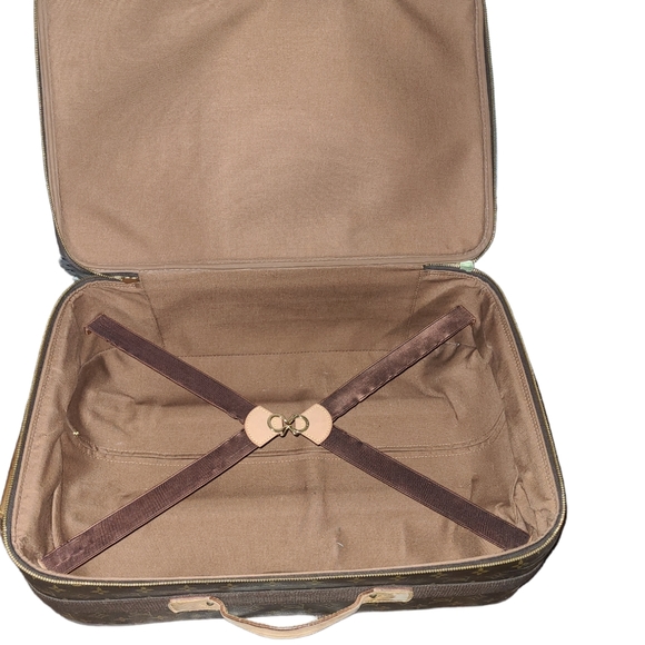 💕Authentic Louis Vuitton Monogram Luggage💕 - Picture 15 of 16